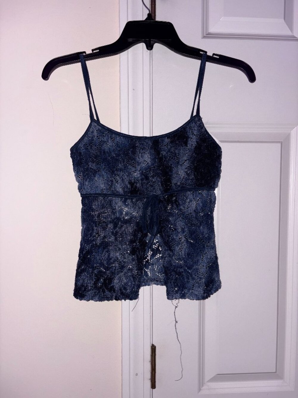 Joule camisole top, navy blue floral lace overlay, women's size Small.